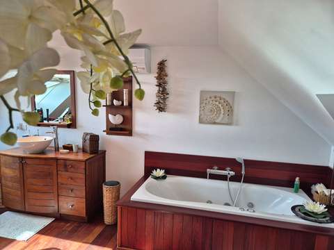 Vente maison 5 pièces Montmartin-sur-Mer 50