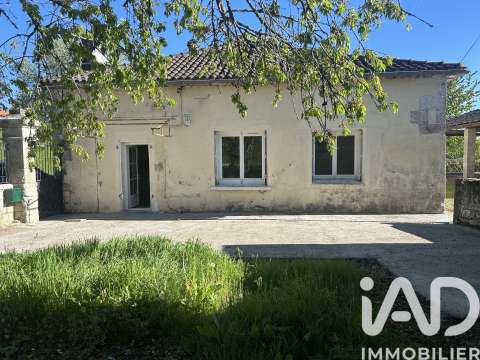 Vente maison 5 pièces Montmoreau-Saint-Cybard 16