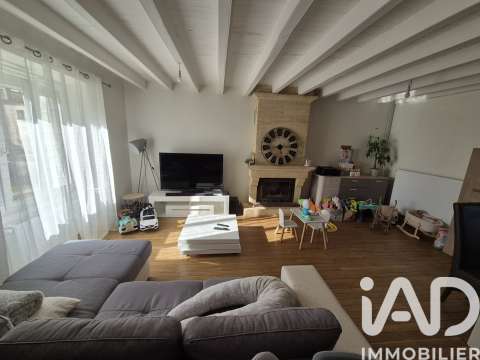 Vente maison 8 pièces Montmoreau-Saint-Cybard 16
