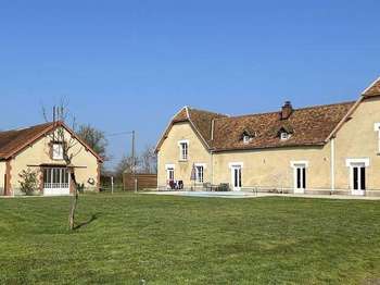 Vente maison 8 pièces Montmorillon 86