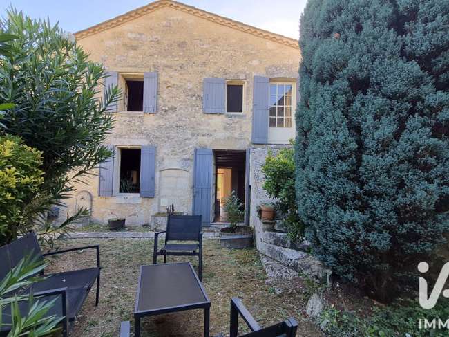 Maison 7 pièces 198 m² · à Montpeyroux · 198 m² · 260 000 €