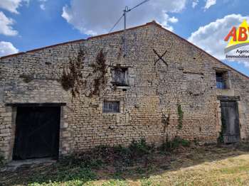 Vente maison 5 pièces Montreuil 85