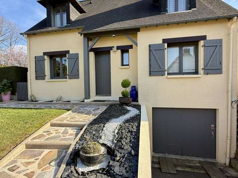 Vente maison 5 pièces Montreuil-le-Gast 35