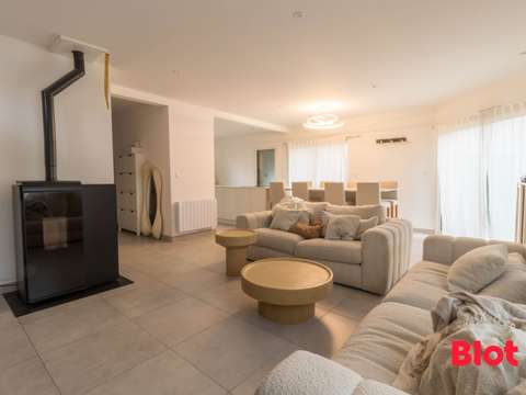 Vente maison 8 pièces