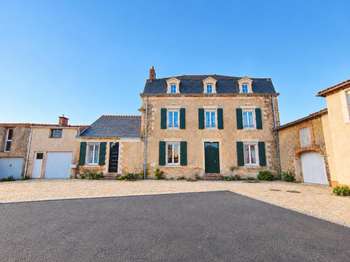 Vente Maison 10 chambresMontrevault-sur-Evre
