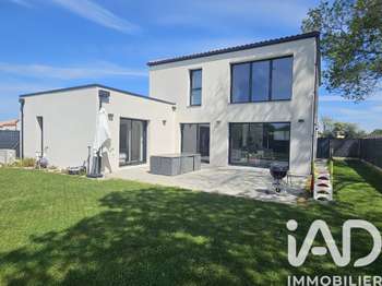 Vente maison 6 pièces Montréverd 85
