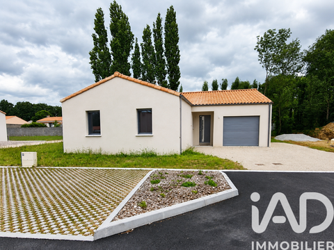Vente maison 5 pièces Montréverd 85