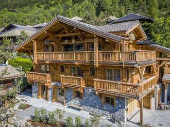 Vente maison 10 pièces Montriond 74