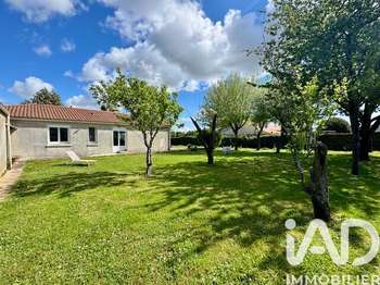 Vente maison 4 pièces Montroy 17