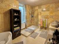 Vente maison 12 pièces
