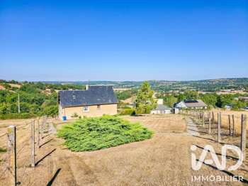 Maison 8 pièces 196 m² · à Montrozier · 196 m² · 329 000 €
