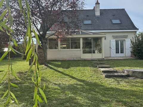 Vente maison 8 pièces Monts 37
