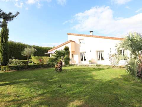 Vente maison 7 pièces Montsenelle 50
