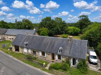 Maison 3 pièces 82 m² · à Montsenelle · 82 m² · 128 000 €