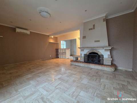 Vente maison 7 pièces Montsûrs 53