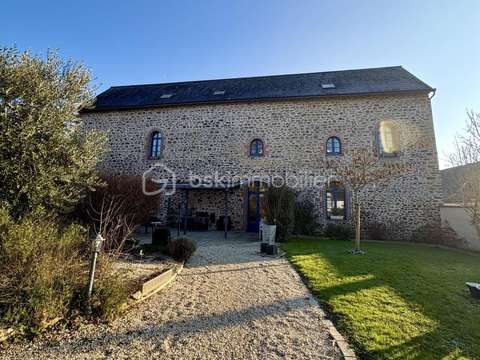 Vente maison 9 pièces Montsûrs-Saint-Céneré 53