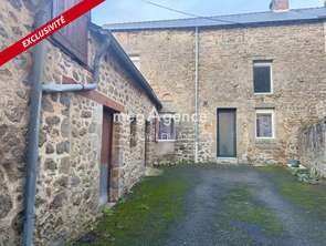 Vente Maison 2 chambresMontsûrs-Saint-Céneré