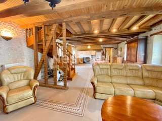 Vente maison 8 pièces