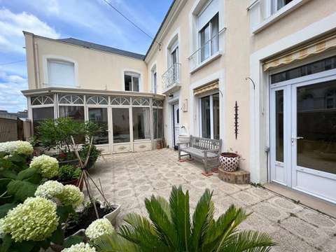 Vente maison 8 pièces Montval-sur-Loir 72