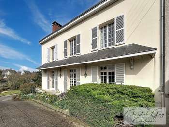 Vente maison 12 pièces Montval-sur-Loir 72