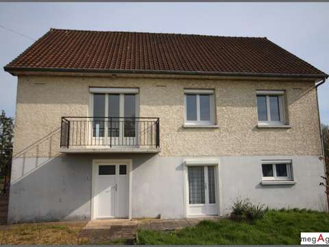 Vente maison 5 pièces Montval-sur-Loir 72