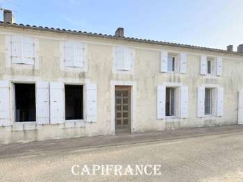 Vente maison 9 pièces Moragne 17