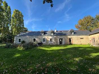 Vente maison 10 pièces Morannes 49