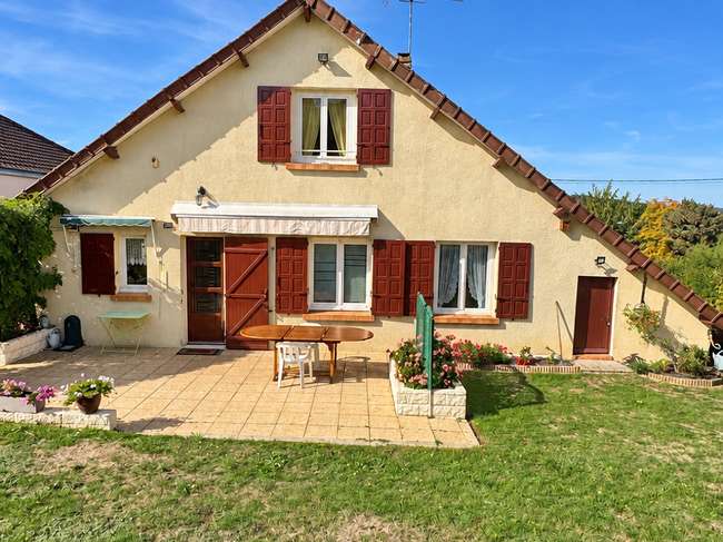 Maison 5 pièces 100 m² · à Morée · 100 m² · 159 990 €