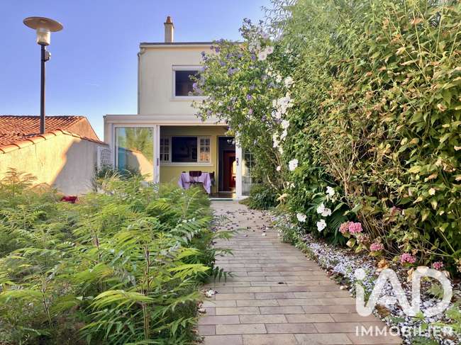 Maison 8 pièces 158 m² · à Moreilles · 158 m² · 158 900 €