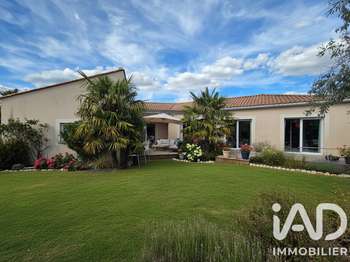 Maison 6 pièces 150 m² · à Mornac · 150 m² · 299 900 €
