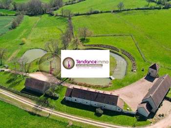 Maison 9 pièces 297 m² · à Mortagne-au-Perche · 297 m² · 988 000 €