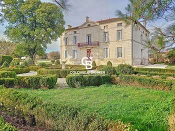 Vente Maison 7 chambresMortagne-sur-Gironde