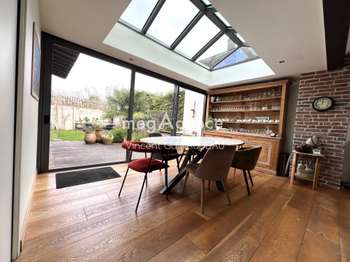 Vente maison 9 pièces Mortagne-sur-Sèvre 85