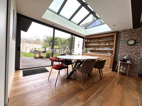 Vente maison 9 pièces Mortagne-sur-Sèvre 85