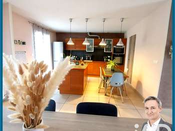 Vente maison 7 pièces Mortagne-sur-Sèvre 85
