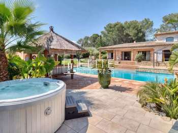 Vente maison 8 pièces Mouans-Sartoux 06