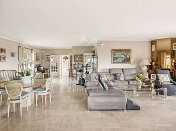 Vente Maison 6 chambresMouans-Sartoux