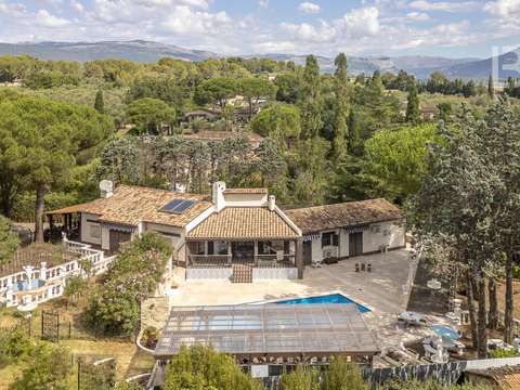 Vente maison 8 pièces Mouans-Sartoux 06