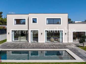 Vente maison 8 pièces Mouans-Sartoux 06