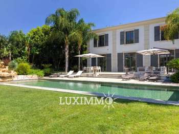 Vente maison 8 pièces Mougins 06