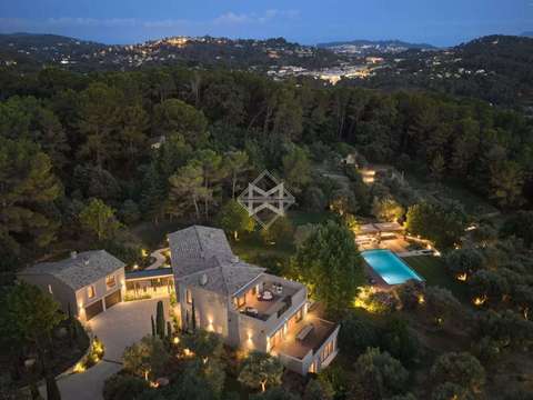 Vente maison 9 pièces Mougins 06