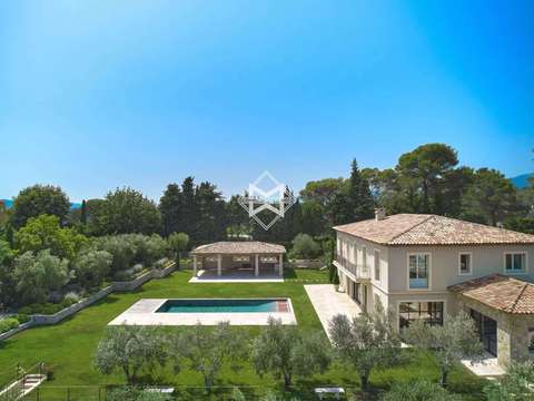 Vente maison 7 pièces Mougins 06