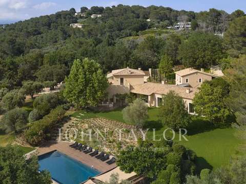 Vente maison 8 pièces Mougins 06