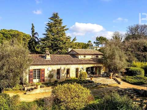 Vente maison 7 pièces Mougins 06