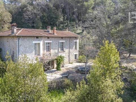 Vente maison 7 pièces Mougins 06