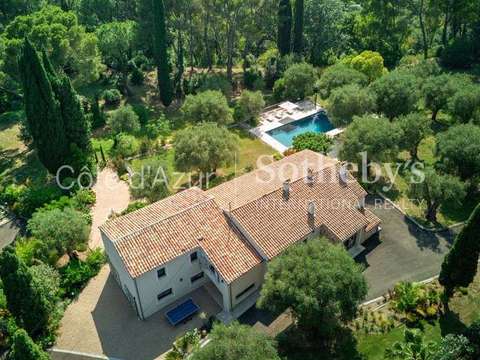 Vente maison 8 pièces Mougins 06