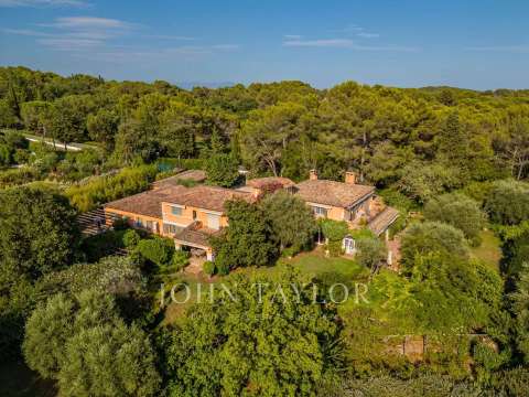 Vente maison 20 pièces Mougins 06
