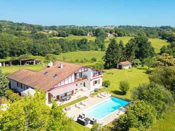 Vente Maison 8 chambresMouguerre