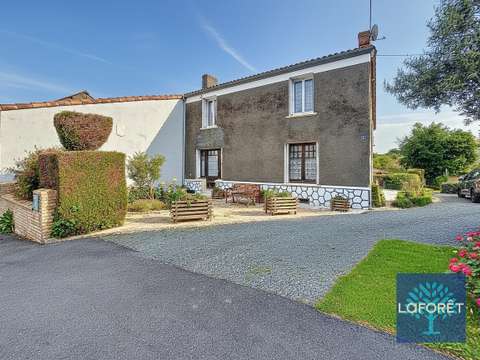 Vente maison 9 pièces Mouilleron-Saint-Germain 85