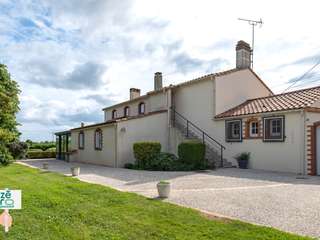 Vente maison 8 pièces